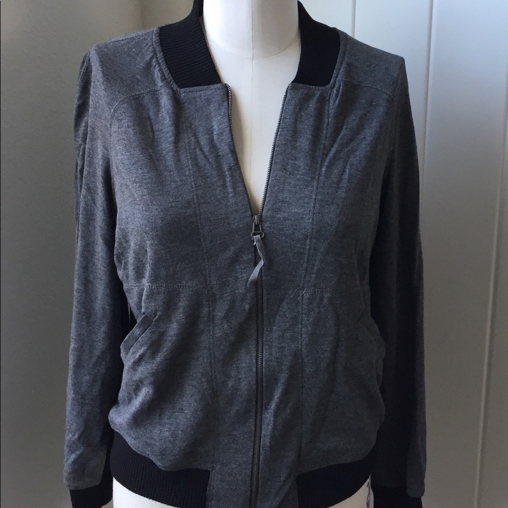 Max Studio Dark Grey Zip-up (Medium)
